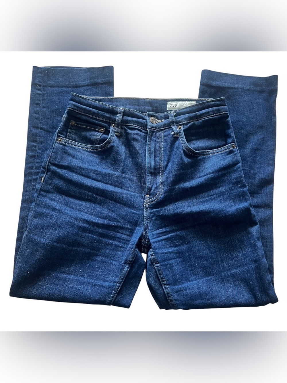 Zara women Dark Blue Straight Blue Jeans
